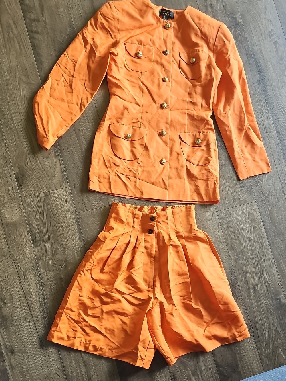 Express Silk 100% Vintage Orange Two-Piece Jacket & High-Waist Shorts Set Xsmall